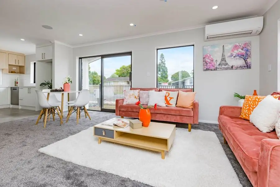 Brightwell Street — Living area